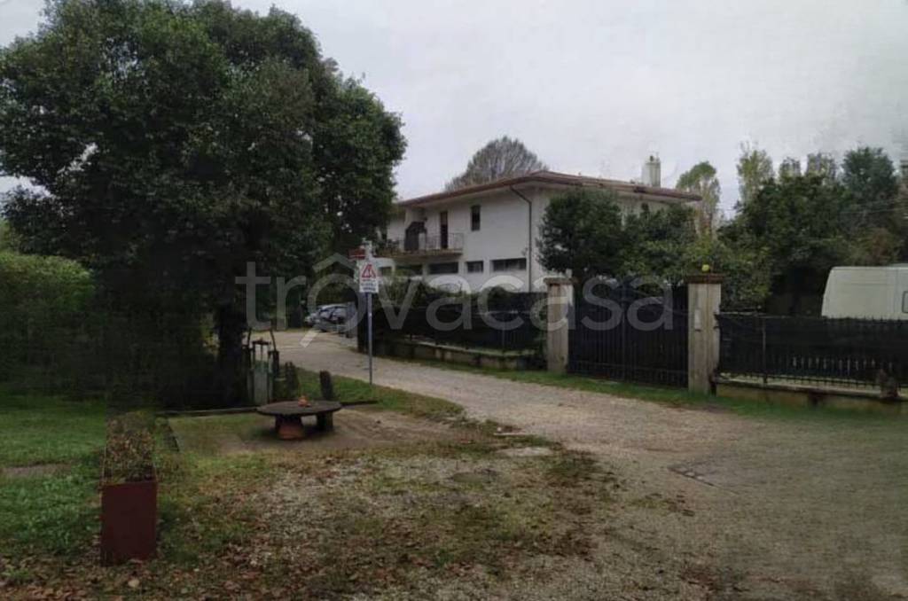 appartamento in vendita a Giavera del Montello