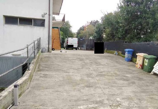locale di sgombero in vendita a Giavera del Montello in zona Santi Angeli