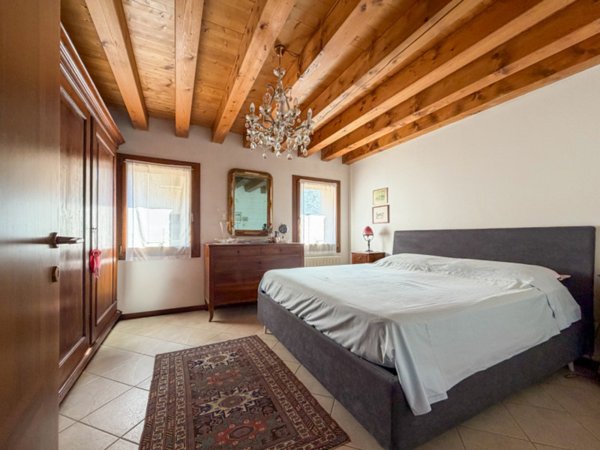 appartamento in vendita a Giavera del Montello