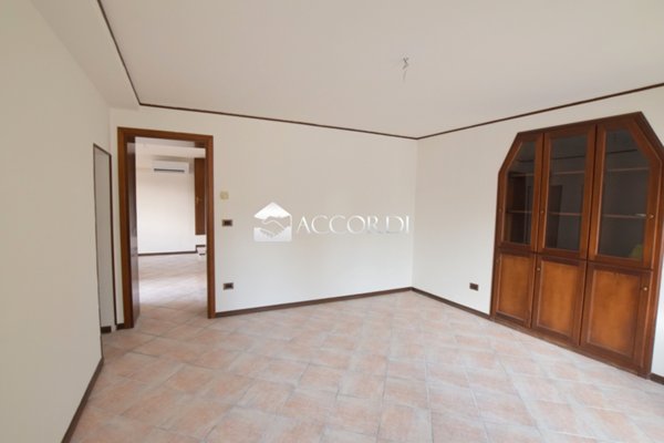 casa indipendente in vendita a Giavera del Montello