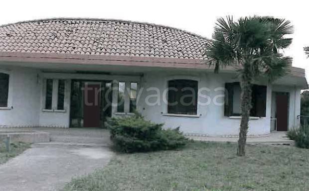 casa indipendente in vendita a Godega di Sant'Urbano in zona Pianzano