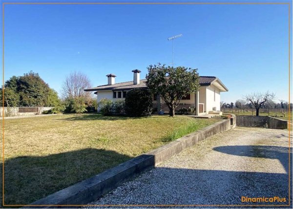 casa indipendente in vendita a Godega di Sant'Urbano