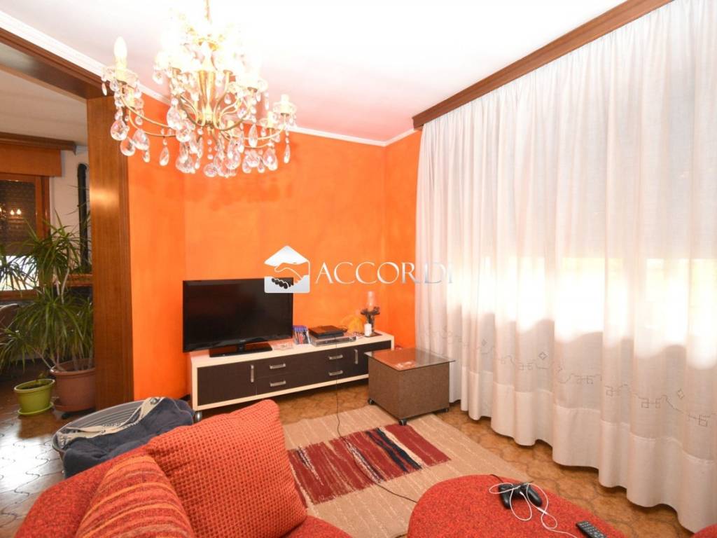 casa indipendente in vendita a Godega di Sant'Urbano