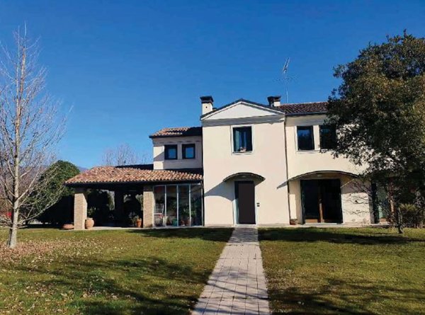 casa indipendente in vendita a Godega di Sant'Urbano