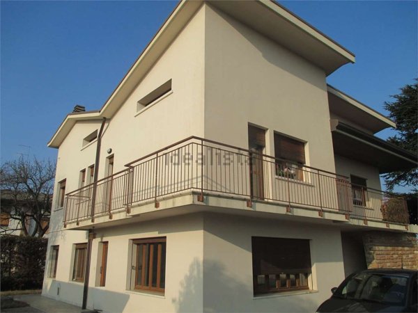 casa indipendente in vendita a Godega di Sant'Urbano