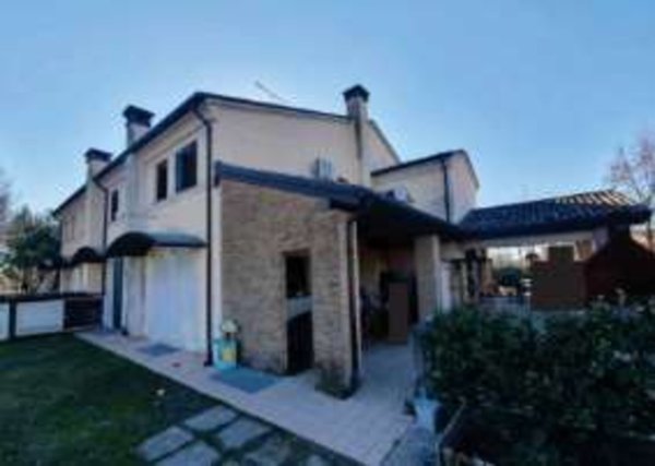 casa indipendente in vendita a Godega di Sant'Urbano