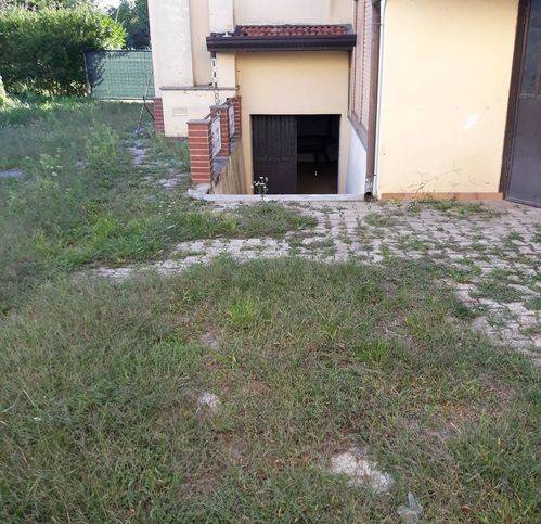 casa indipendente in vendita a Godega di Sant'Urbano in zona Pianzano