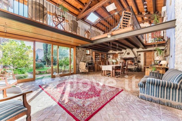 casa indipendente in vendita a Godega di Sant'Urbano in zona Pianzano