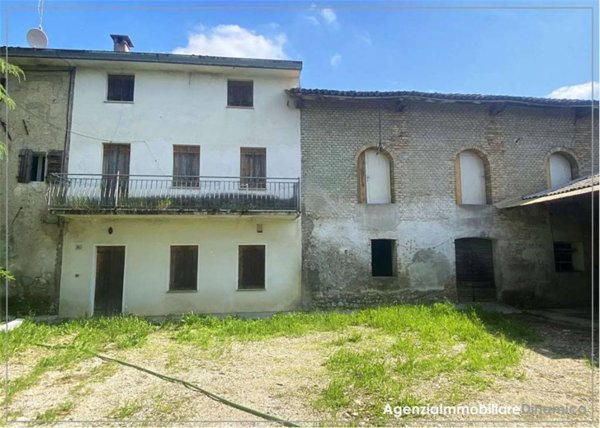casa indipendente in vendita a Godega di Sant'Urbano in zona Bibano