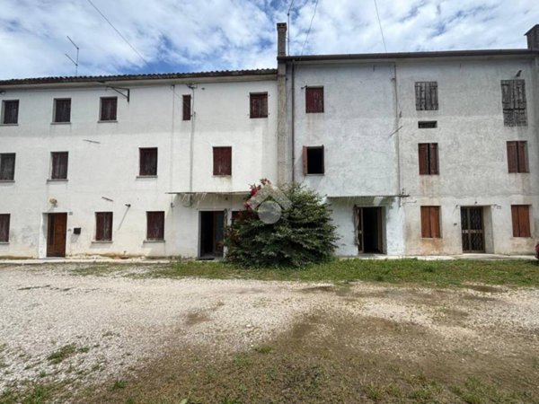 casa indipendente in vendita a Godega di Sant'Urbano