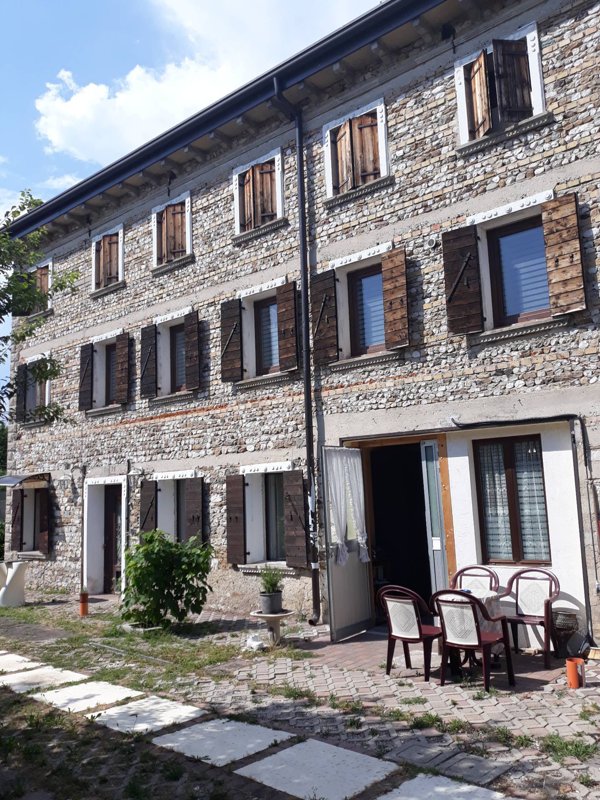 casa indipendente in vendita a Godega di Sant'Urbano in zona Bibano