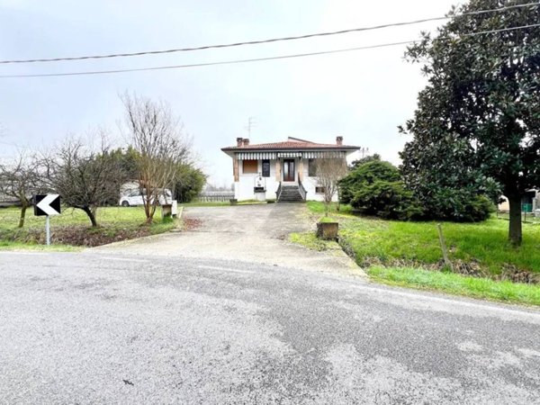 casa indipendente in vendita a Gorgo al Monticano