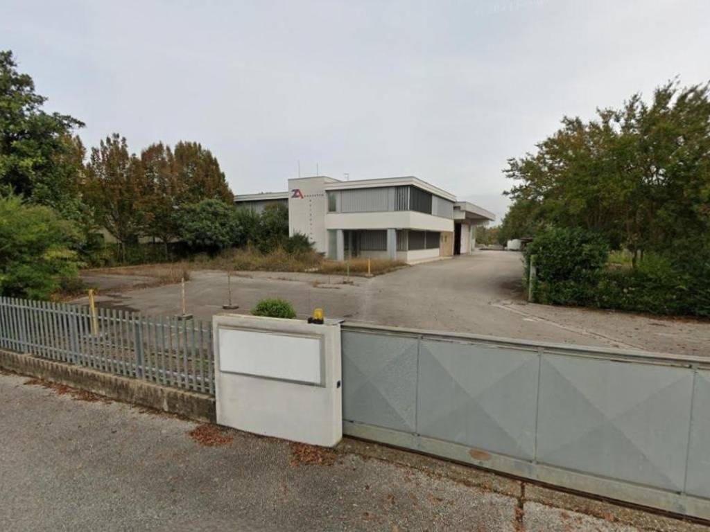 ufficio in vendita a Gorgo al Monticano