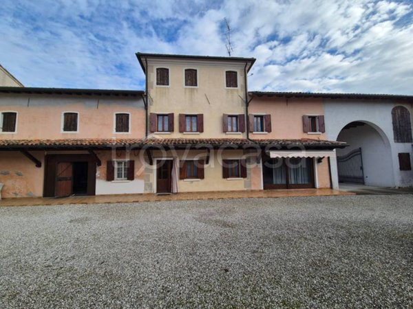 casa indipendente in vendita a Gorgo al Monticano in zona Navolè