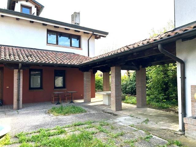 casa indipendente in vendita a Gorgo al Monticano in zona Cavalier