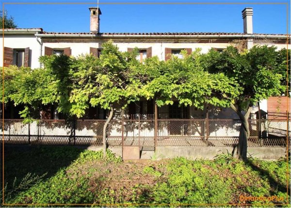 casa indipendente in vendita a Gorgo al Monticano in zona Cavalier