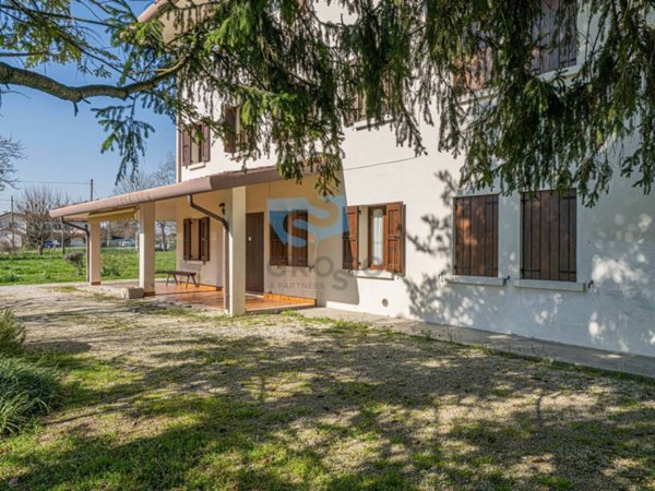 casa indipendente in vendita a Gorgo al Monticano