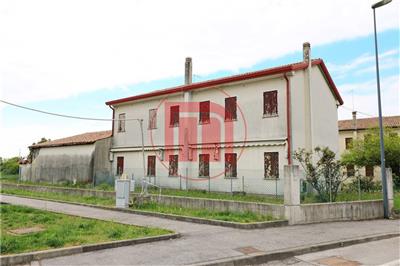 casa indipendente in vendita ad Istrana in zona Ospedaletto