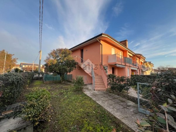 appartamento in vendita ad Istrana in zona Pezzan