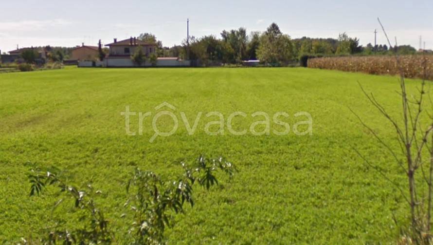 terreno edificabile in vendita ad Istrana in zona Ospedaletto