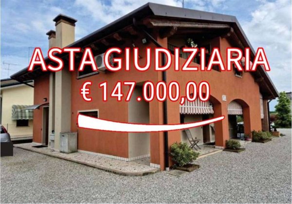 casa indipendente in vendita ad Istrana in zona Villanova