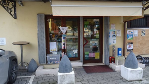 locale commerciale in vendita ad Istrana