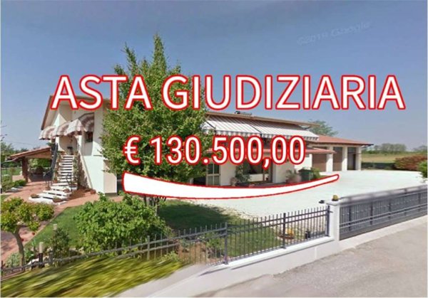 casa indipendente in vendita ad Istrana in zona Pezzan