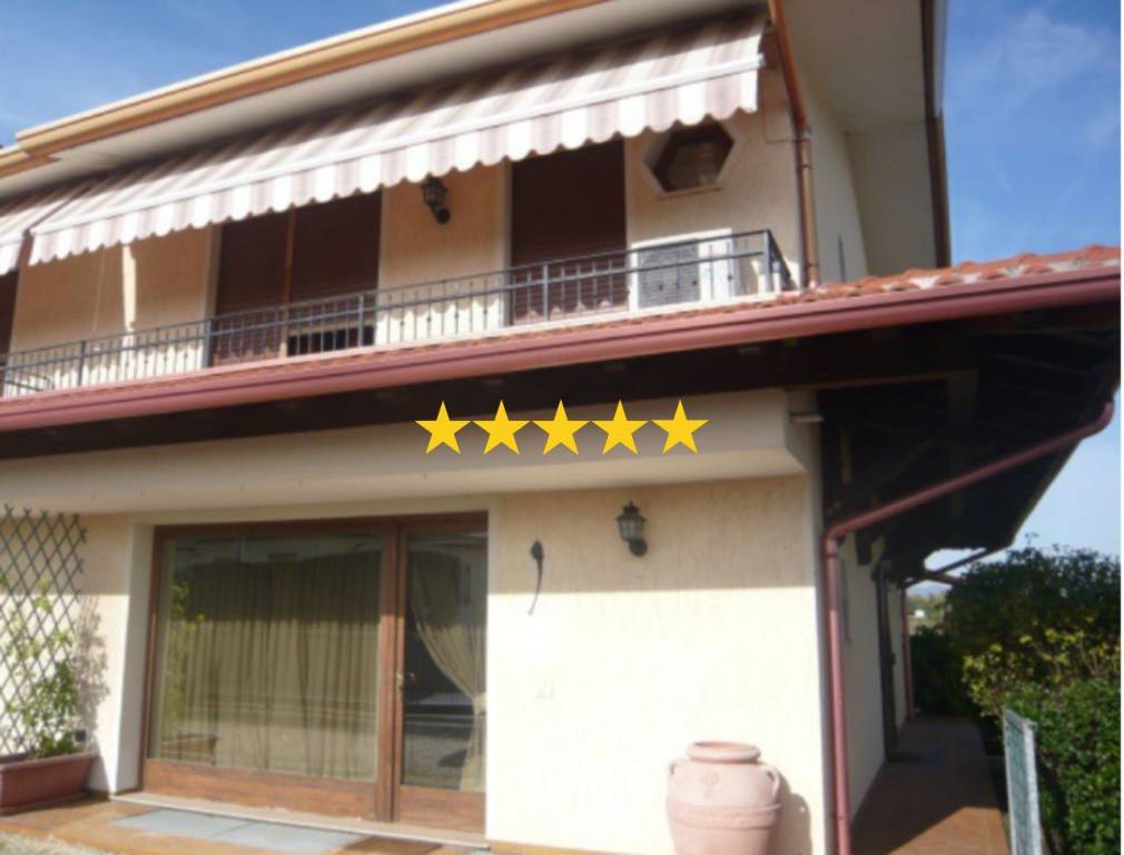 appartamento in vendita ad Istrana in zona Pezzan