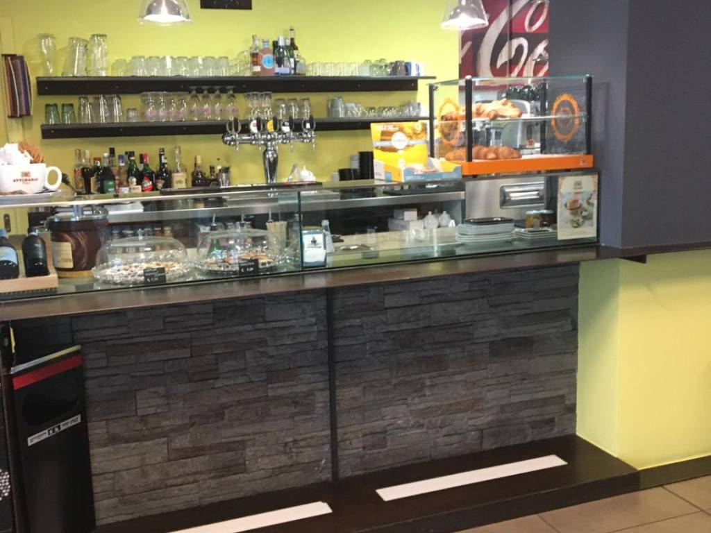 negozio in vendita ad Istrana in zona Sala