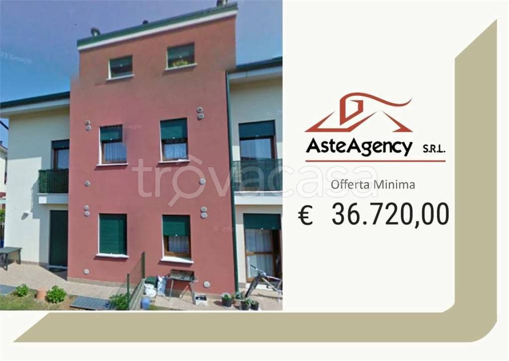 appartamento in vendita ad Istrana in zona Pezzan