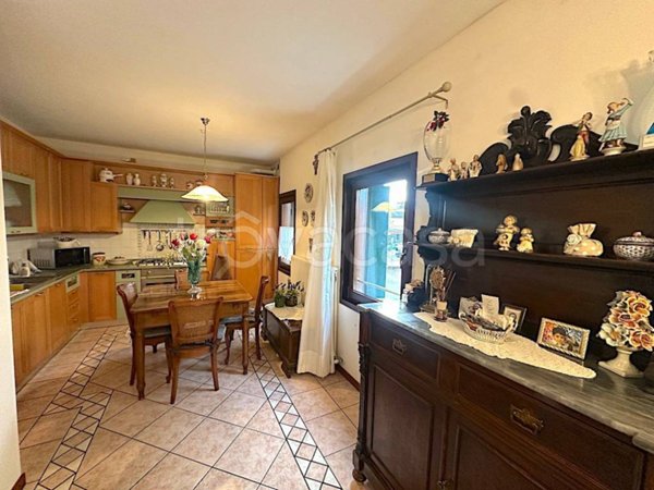 appartamento in vendita ad Istrana