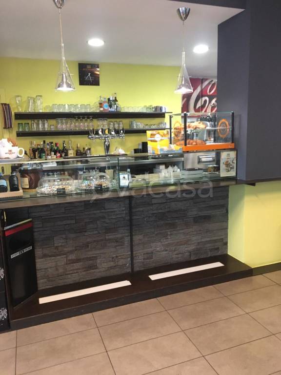 negozio in vendita ad Istrana in zona Sala