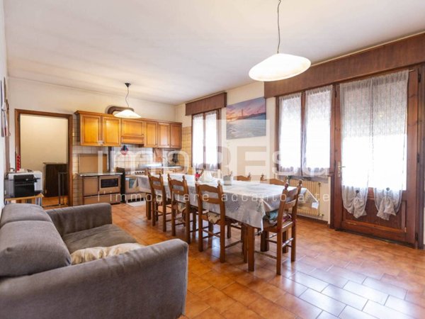 casa indipendente in vendita ad Istrana in zona Villanova