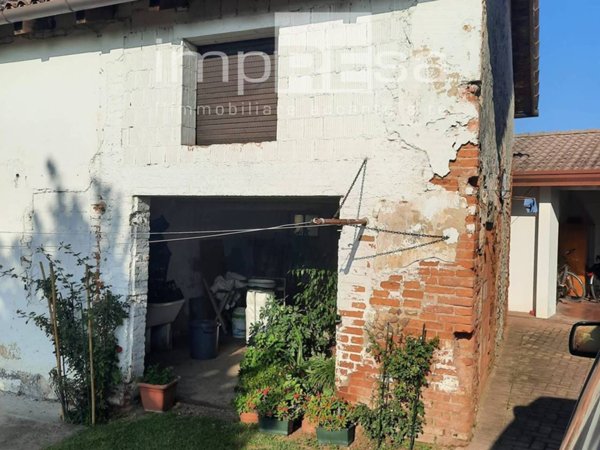 casa indipendente in vendita ad Istrana in zona Pezzan