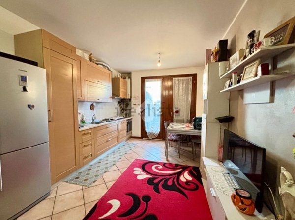 appartamento in vendita a Loria