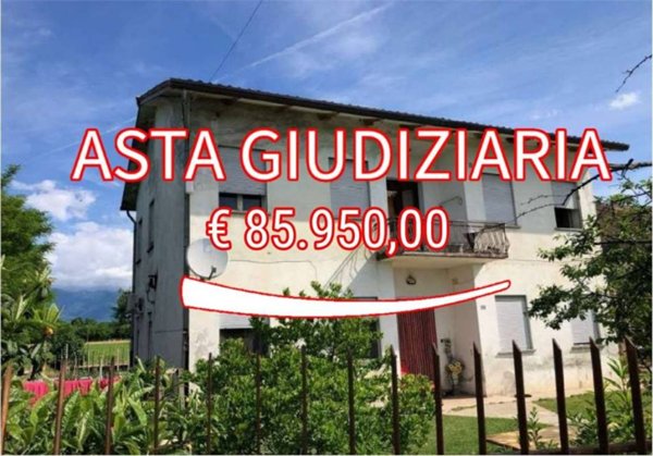 appartamento in vendita a Loria