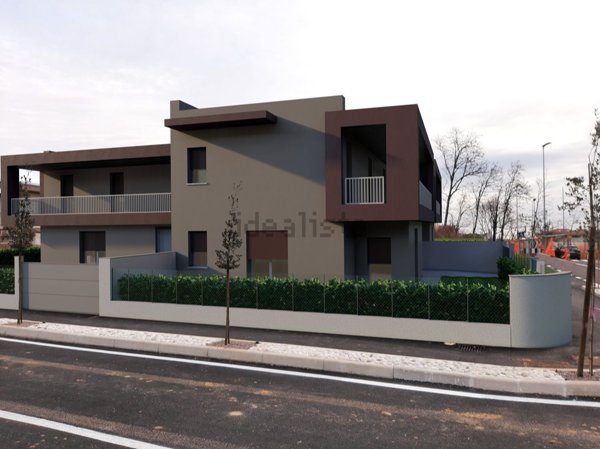 quadrivano in vendita a Loria in zona Ramon