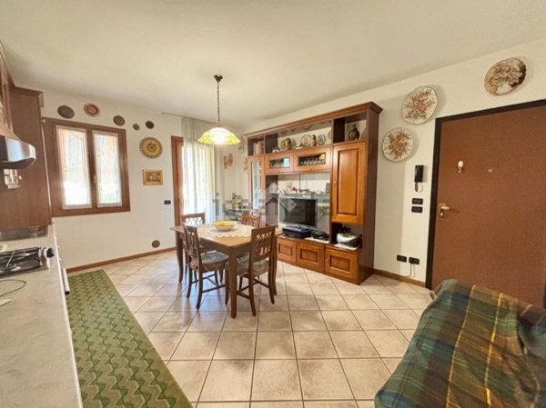 appartamento in vendita a Loria