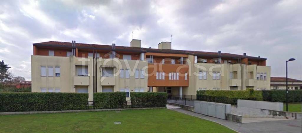 appartamento in vendita a Loria in zona Ramon