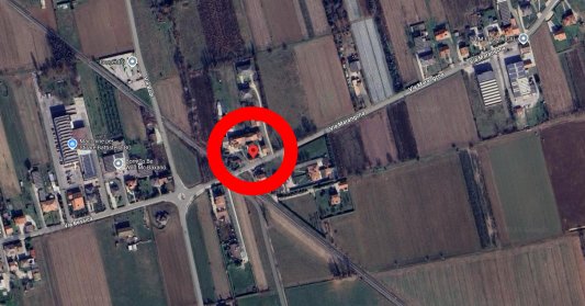 casa indipendente in vendita a Loria in zona Bessica