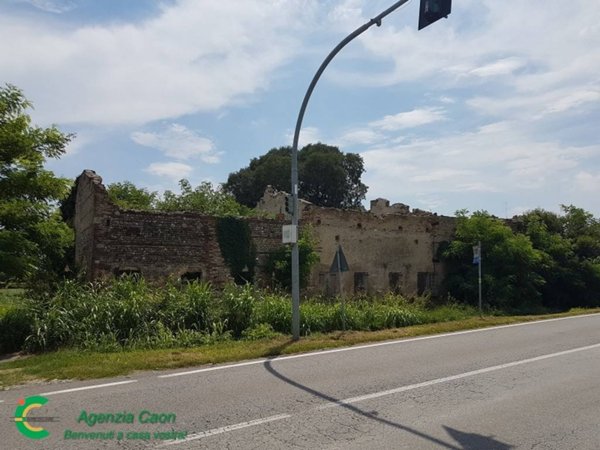 terreno agricolo in vendita a Loria in zona Bessica