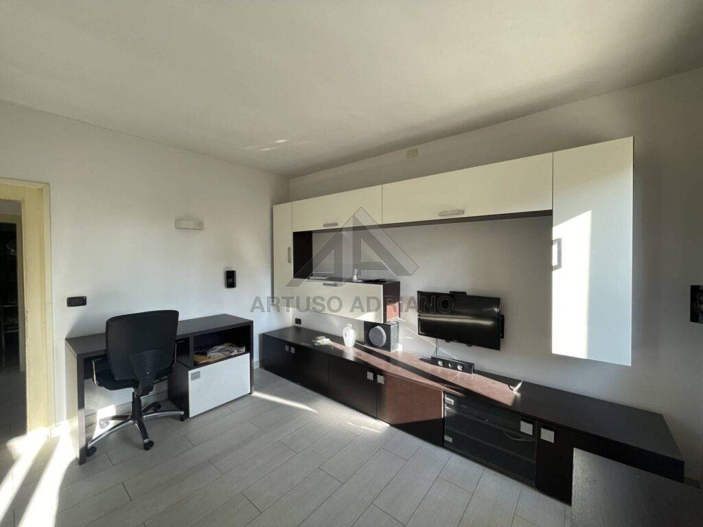 casa indipendente in vendita a Loria in zona Bessica