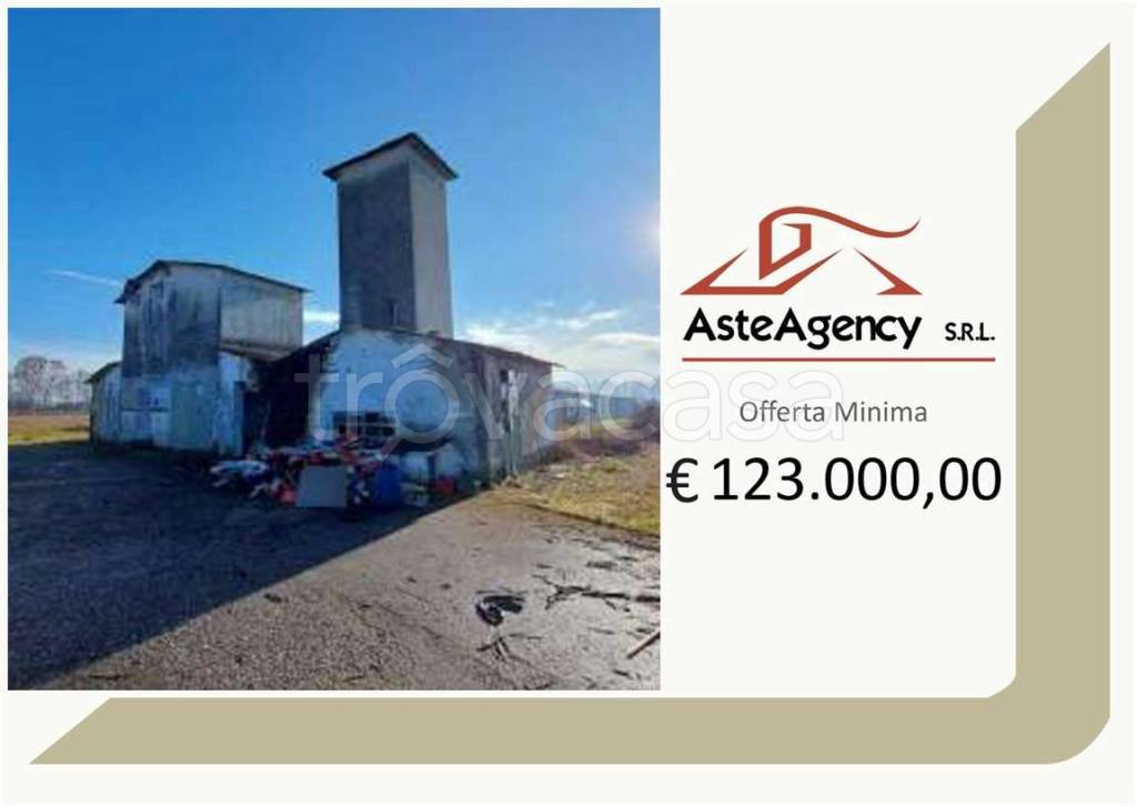 locale commerciale in vendita a Loria in zona Bessica