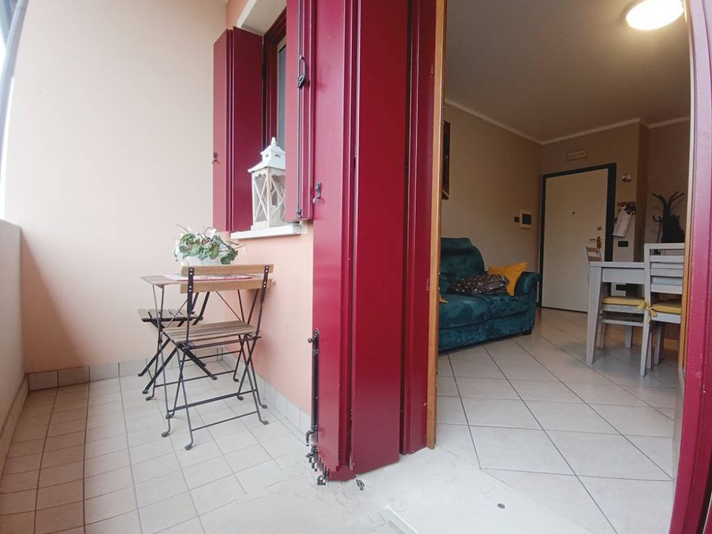 appartamento in vendita a Loria in zona Castione