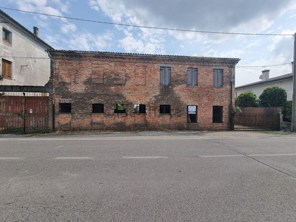 appartamento in vendita a Loria