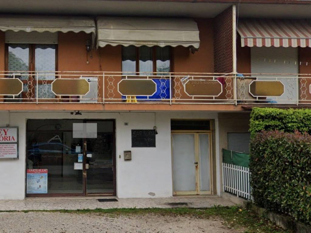 appartamento in vendita a Loria in zona Bessica