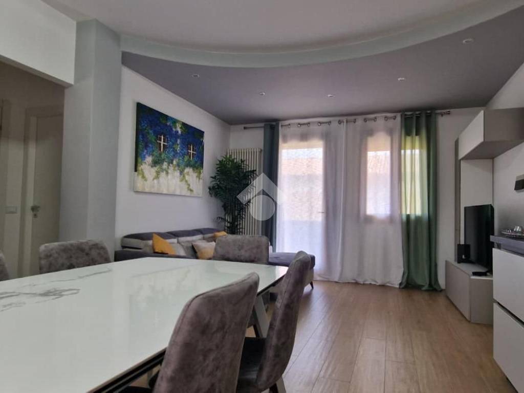 appartamento in vendita a Loria in zona Ramon