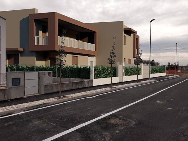 casa indipendente in vendita a Loria in zona Ramon