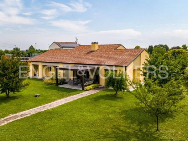 casa indipendente in vendita a Mareno di Piave
