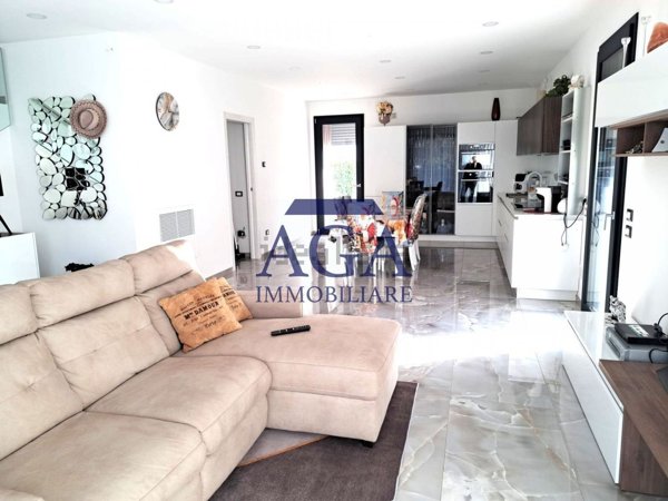 casa indipendente in vendita a Mareno di Piave